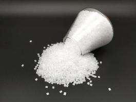 HTML5提供了一些新的元素和属性